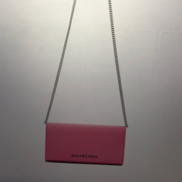 Balenciaga wallet on a chain - Picture 2 of 4